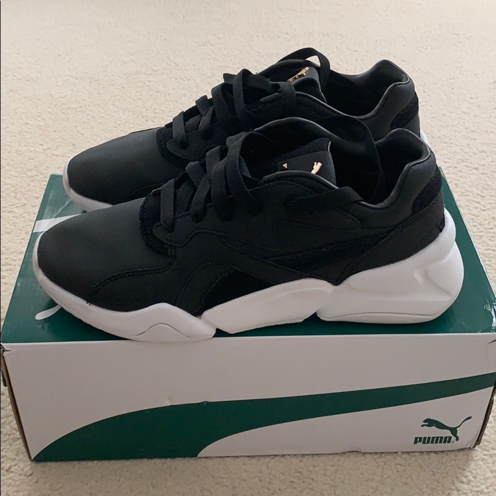 Puma Nova Premium Women’s Sneakers